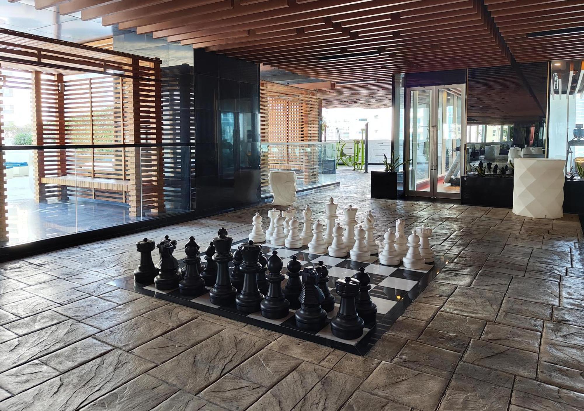 Welhome - Opulent Retreat With Panoramic Cityscape Views Appartement